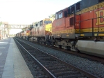 BNSF 5488 & BNSF 5357